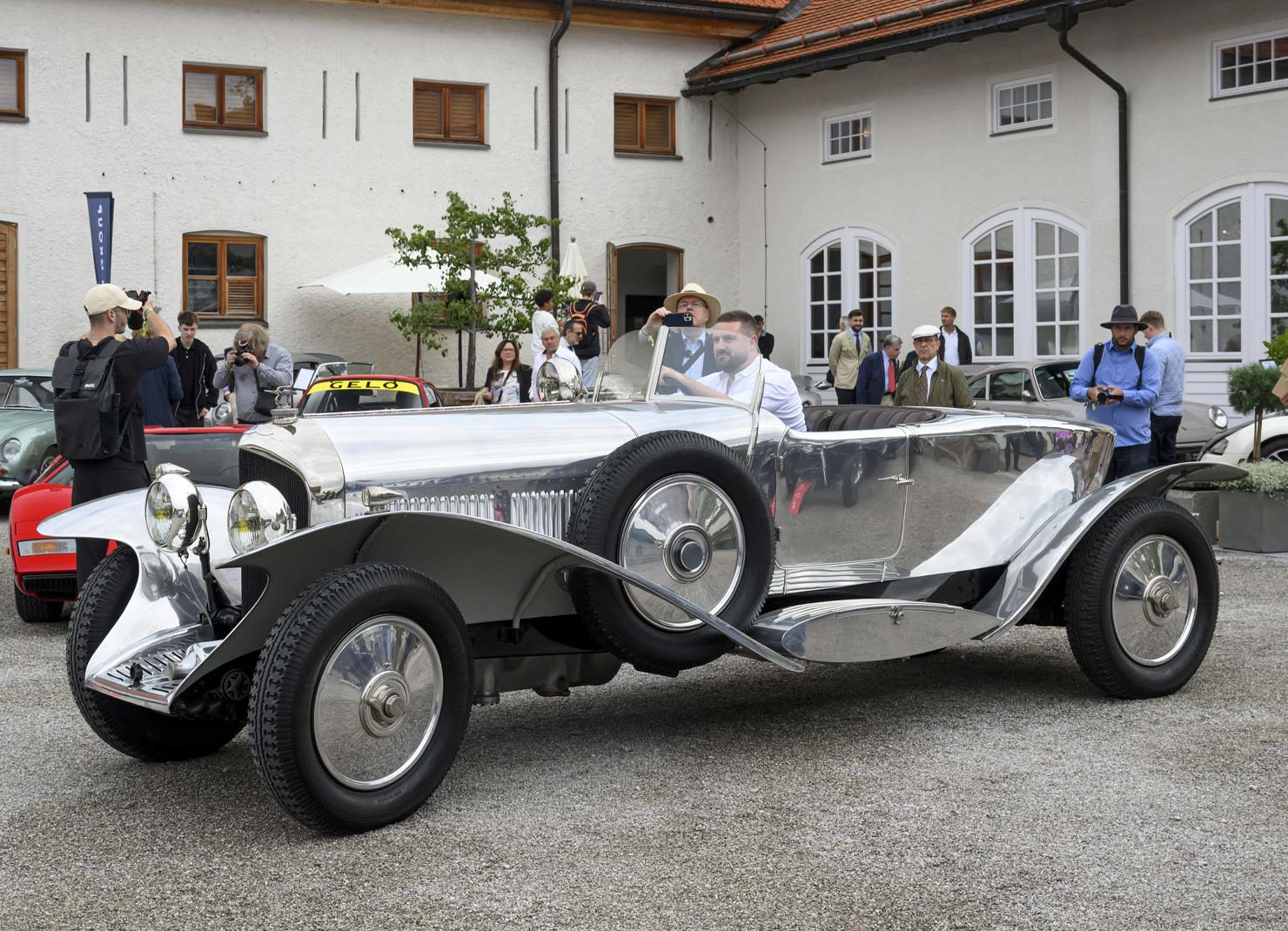 1928 Bentley 6.5 Litre Barker Boat Tail