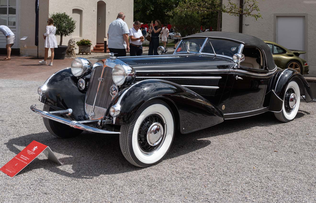 1939 Horch 855