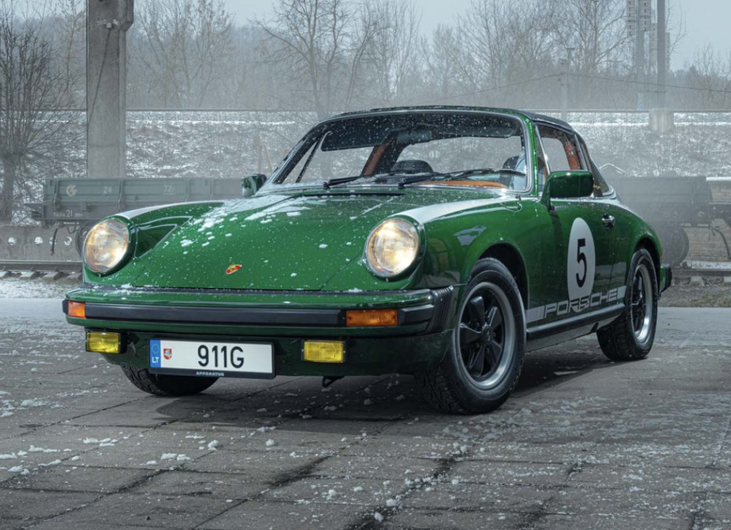 1977 911S Targa 2.7