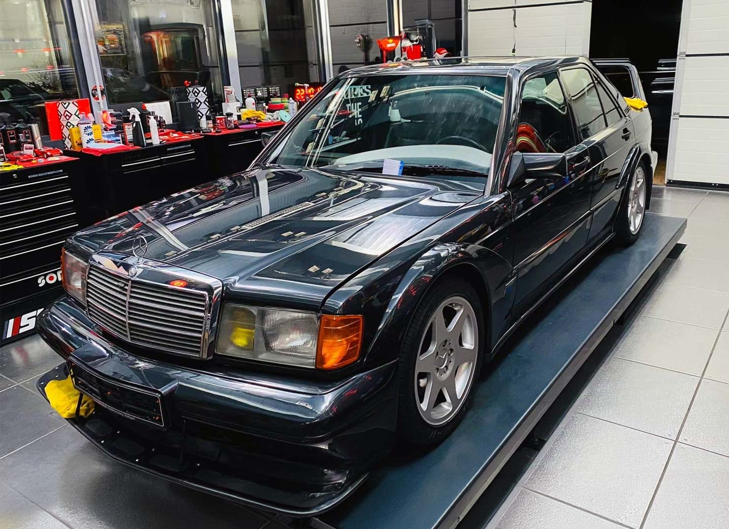 1990 Mercedes-Benz 190 E Evo 2 Cosworth