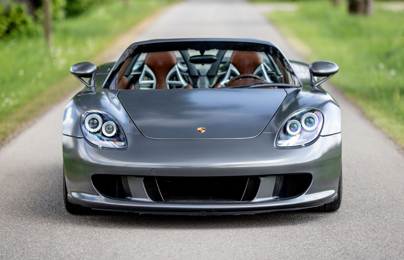2004-Porsche-Carrera-GT