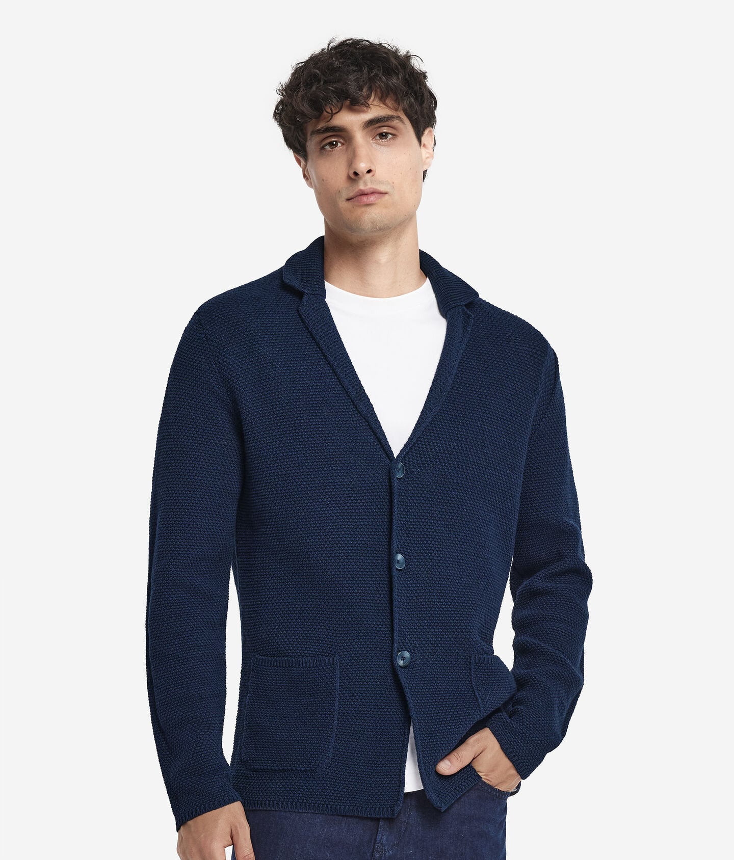 Blazer with buttonhole pattern