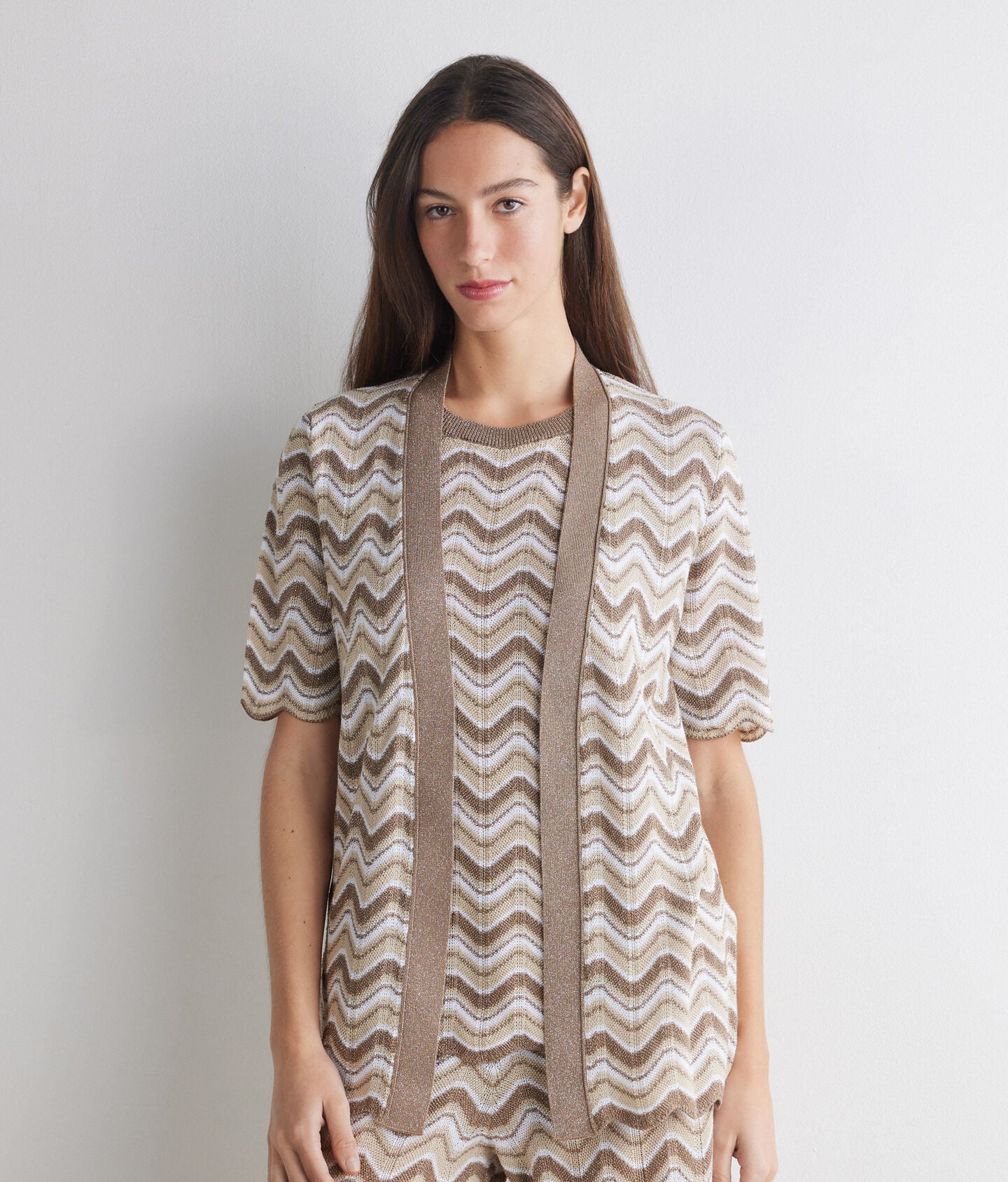 Cardigan with chevron pattern and lamé yarn