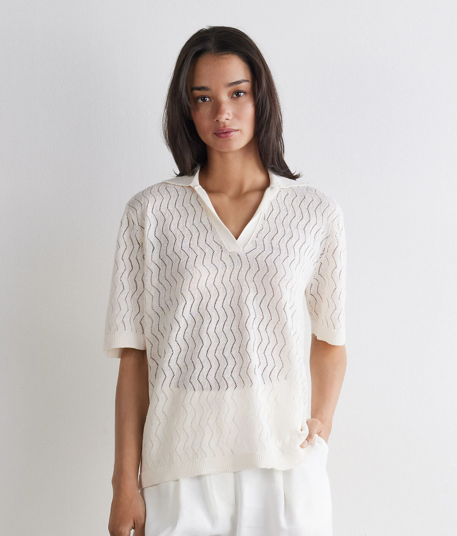 Polo shirt with wave pattern